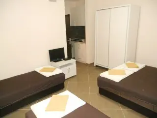 Studio Apartmani Lara S