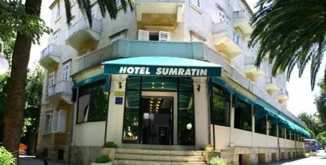 Hotel Sumratin