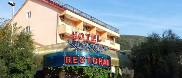 Hotel & Restoran Kangaroo